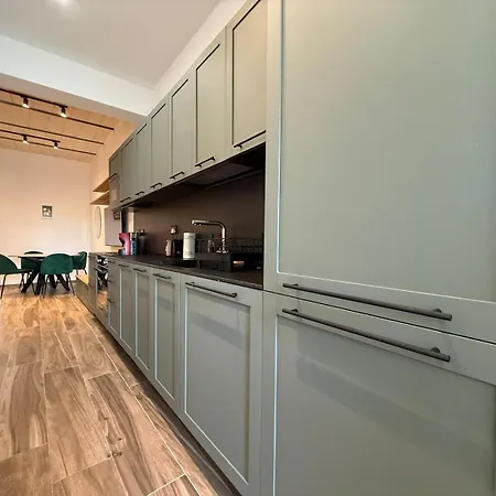 St Nicholas Street Apartament *